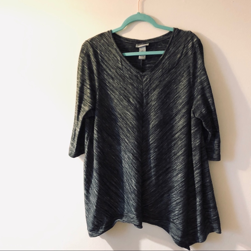 Catherine’s Heathered Grey Tunic Top